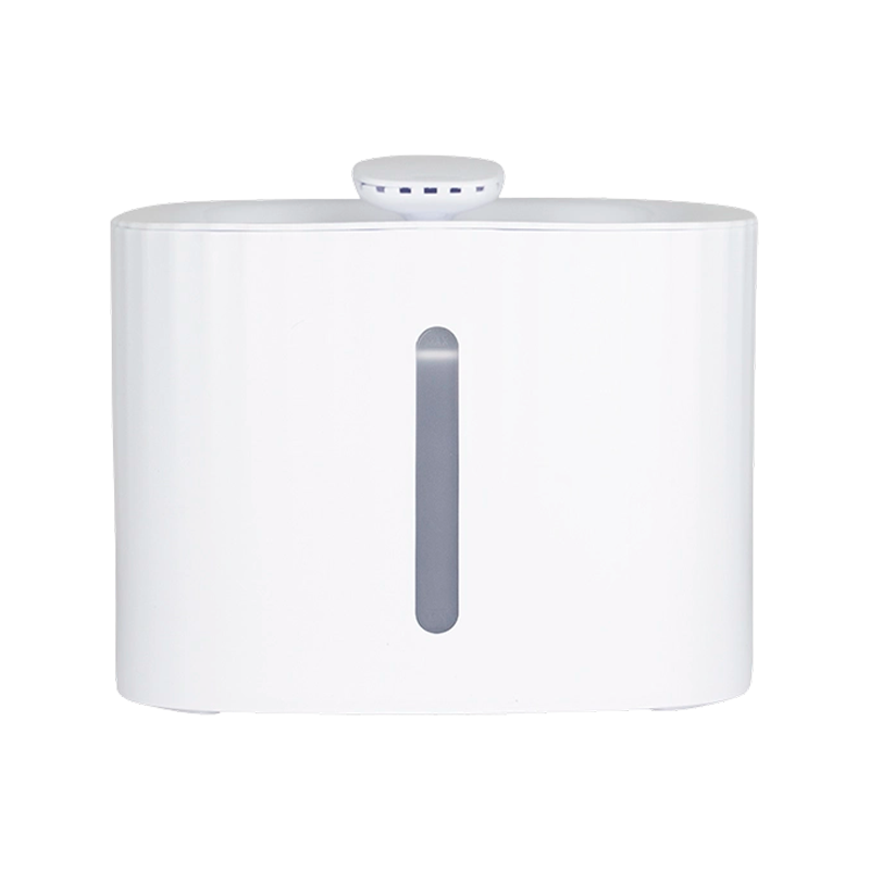 Nachtsichtbarer stiller Wasserbrunnen